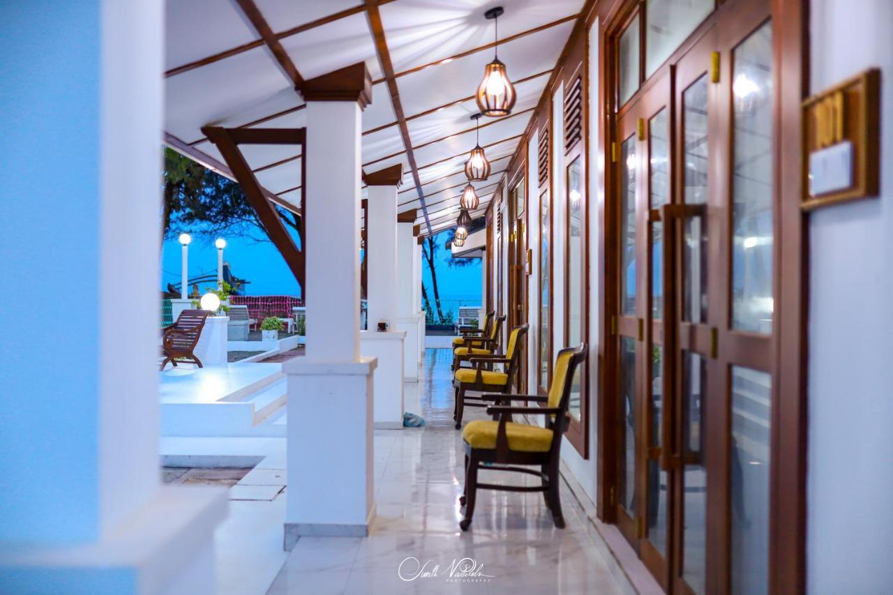 Ceylonta Beach Resort And Spa Хамбантота Екстер'єр фото