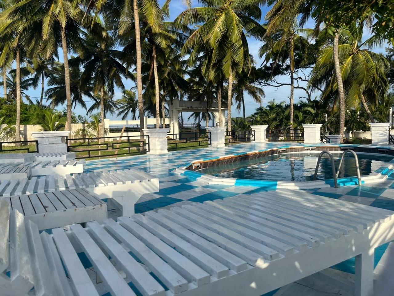 Ceylonta Beach Resort And Spa Хамбантота Екстер'єр фото